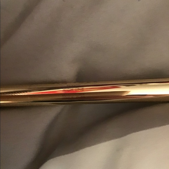 Eye shadow and liner and lip gloss - Picture 8 of 9